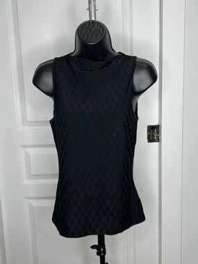 Accomplice scoop neck tank